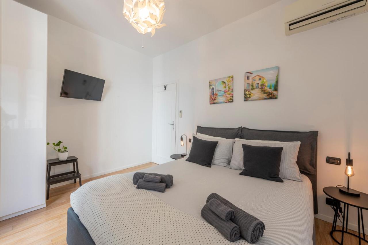 Boutique Apartment Porta Duomo, Close To The Lake! Como Eksteriør bilde